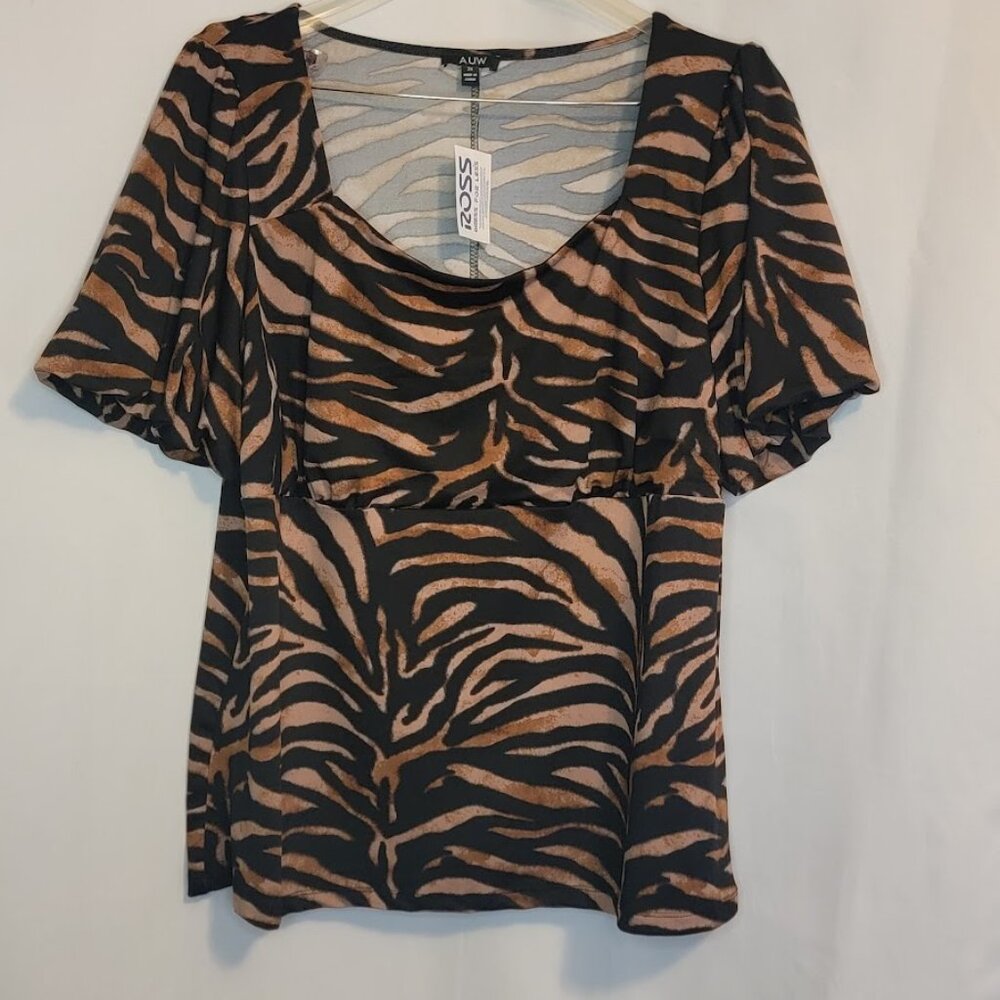 A.U.W. Secret Charm, 2X, Animal Print Leopard-Tiger